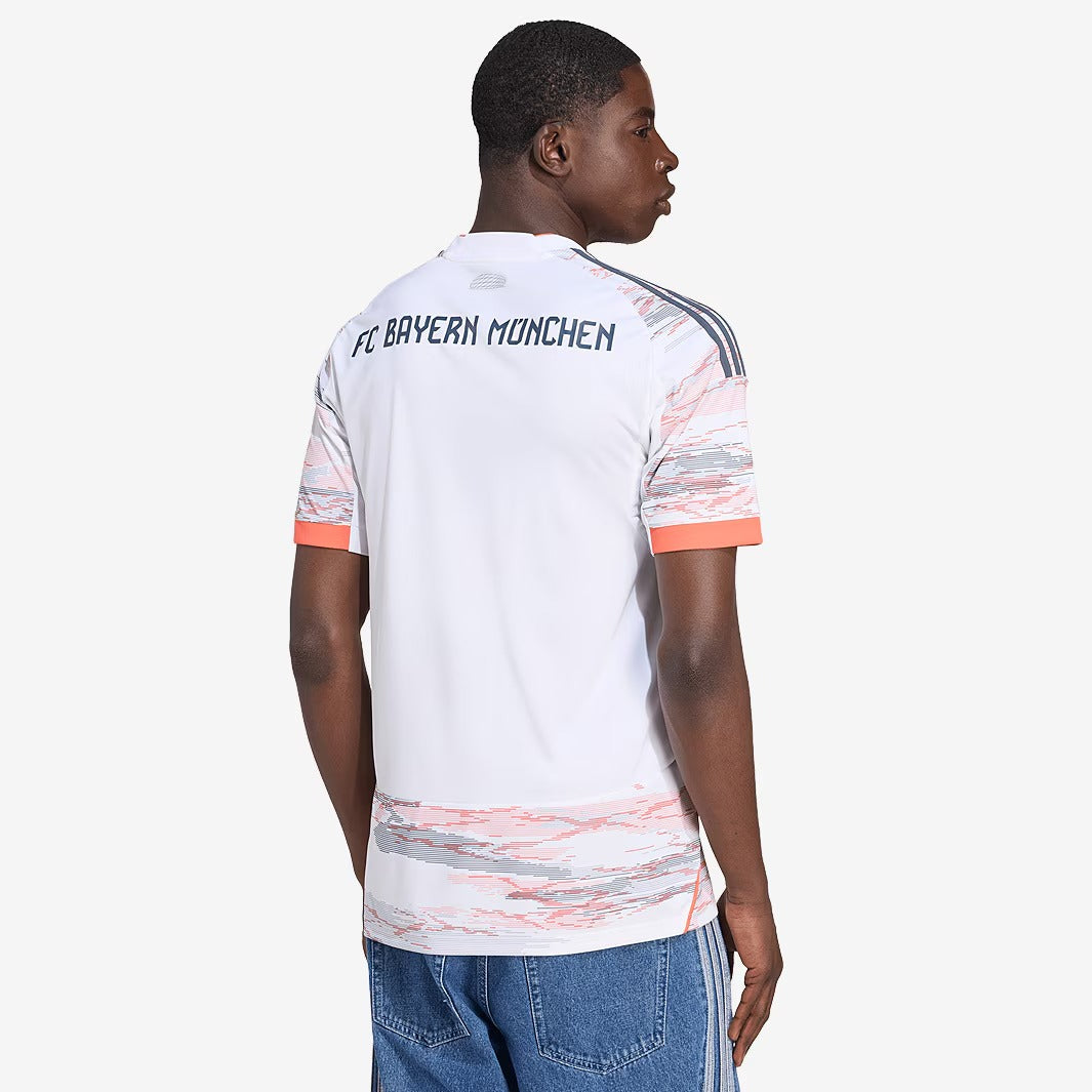 Camisa Bayern de Munique 2025/26 II Torcedor