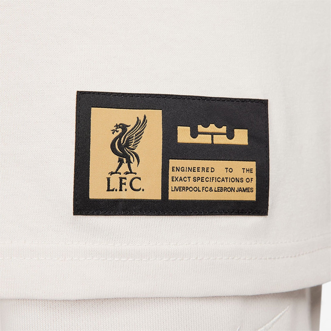 Camisa LeBron James Liverpool FC