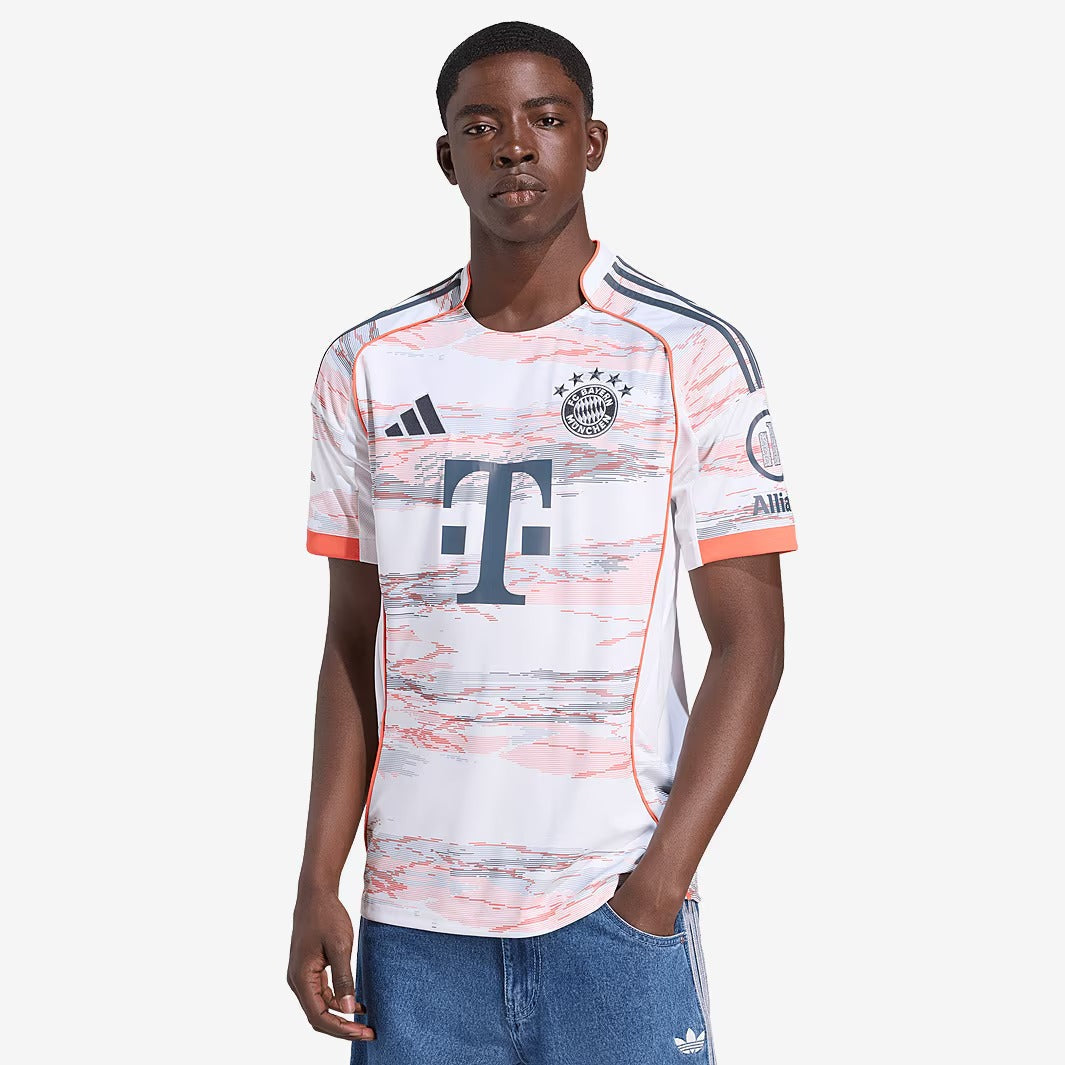 Camisa Bayern de Munique 2025/26 II Torcedor