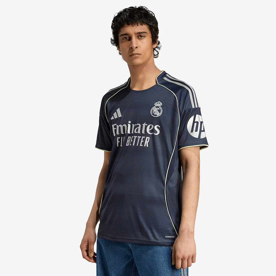 Camisa Real Madrid 2025/26 II Torcedor