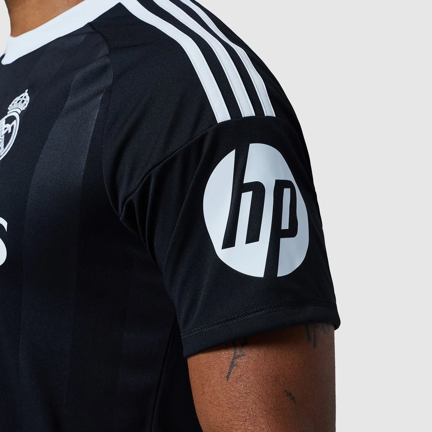 Camisa Real Madrid 2025/26 Goleiro