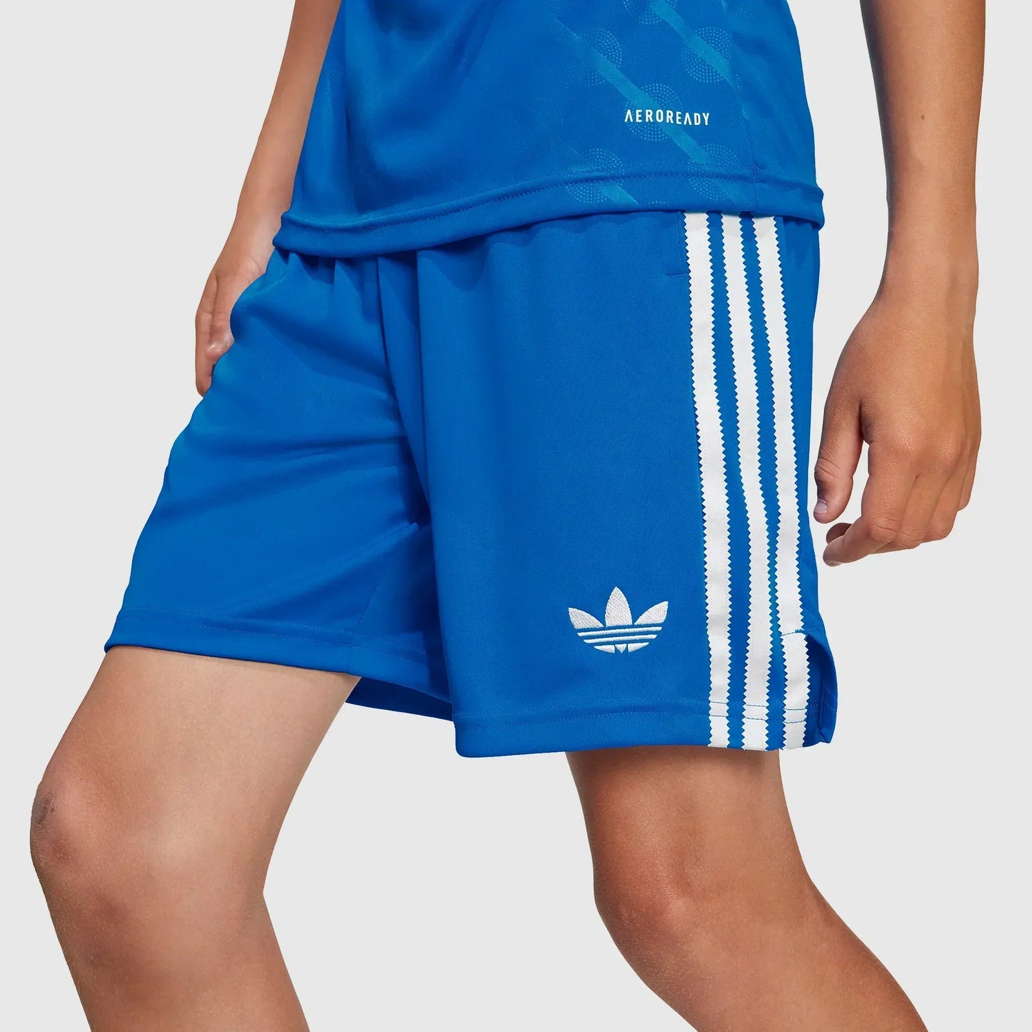 Conjunto Infantil Real Madrid 2025/26 III