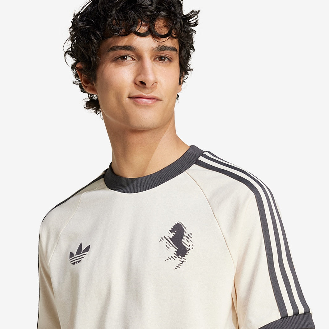 Camisa Casual Juventus FC 3 Stripes