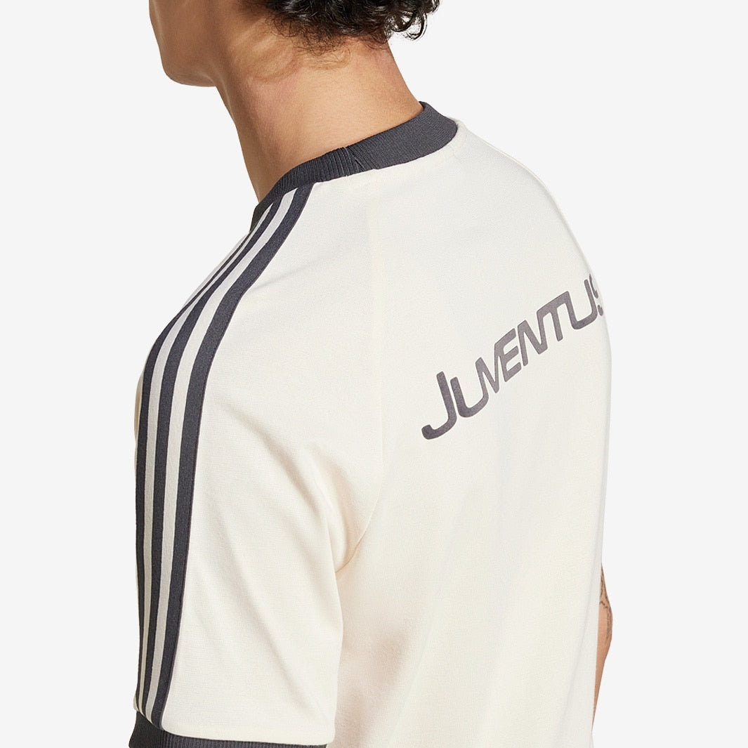 Camisa Casual Juventus FC 3 Stripes