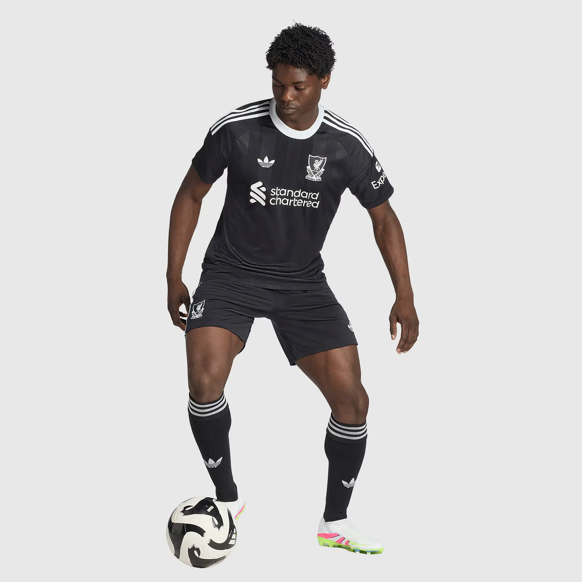 Camisa Liverpool 2025/26 Goleiro - foto 2 | Torcedor Shop
