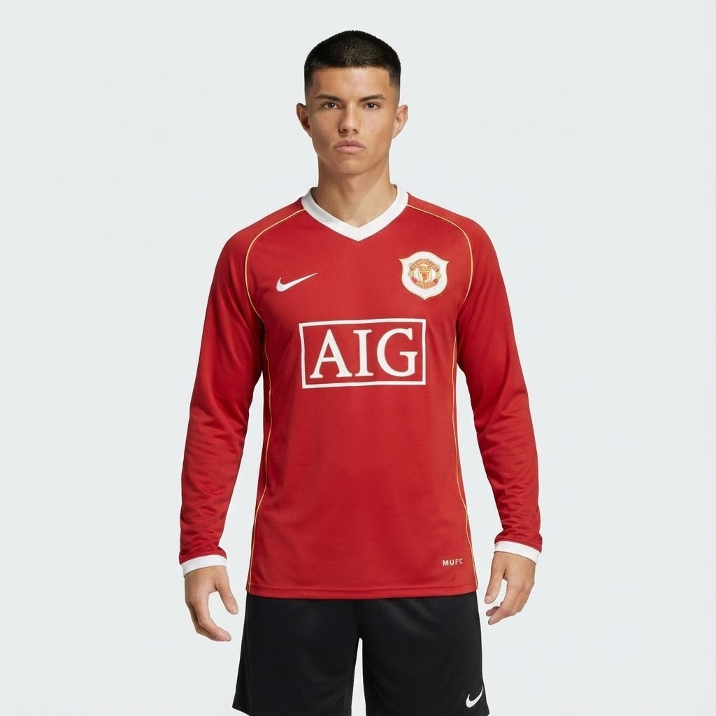 Camisa Retrô Manchester United 2006/07 I Manga Longa | Torcedor Shop