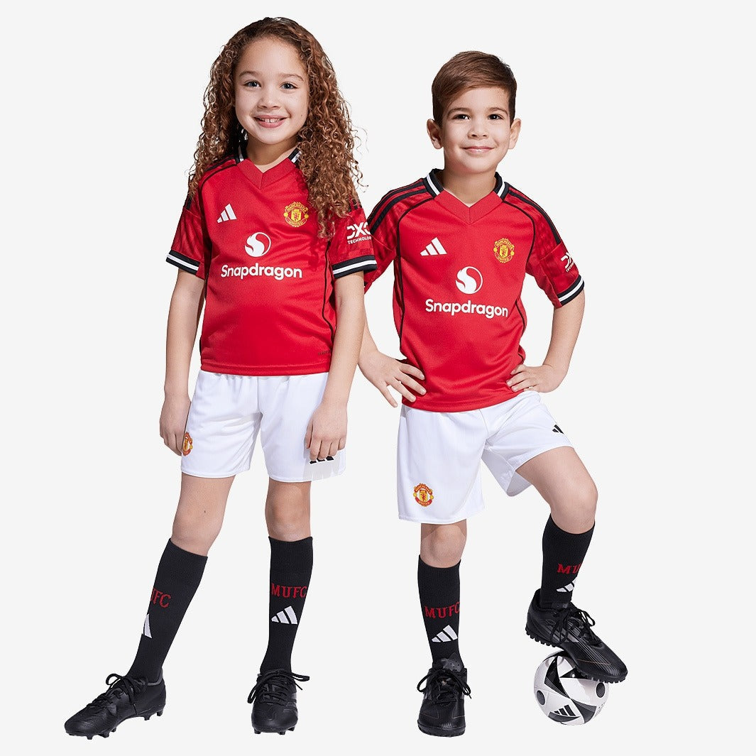 Conjunto Infantil Manchester United 2025/26 Torcedor - foto 2 | Torcedor Shop