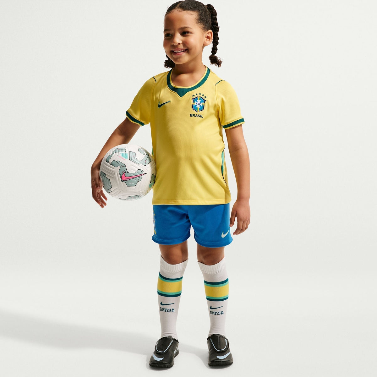 Conjunto Infantil Seleção Brasileira 2026/27 I | Torcedor Shop