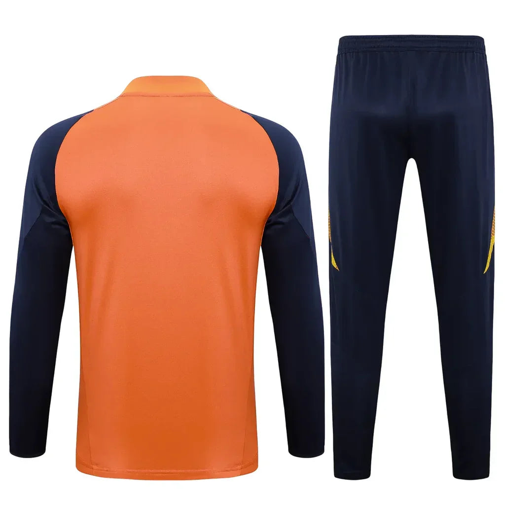 Conjunto Manchester United Zíper Curto Treino Laranja e Azul - foto 2 | Torcedor Shop