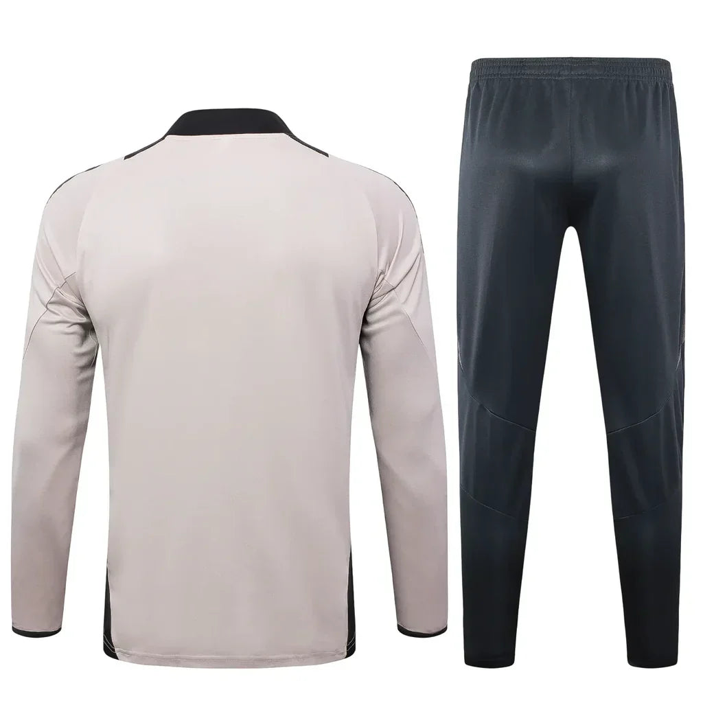 Conjunto Real Madrid Zíper Curto Treino Bege e Ciano 2024/25 - foto 2 | Torcedor Shop
