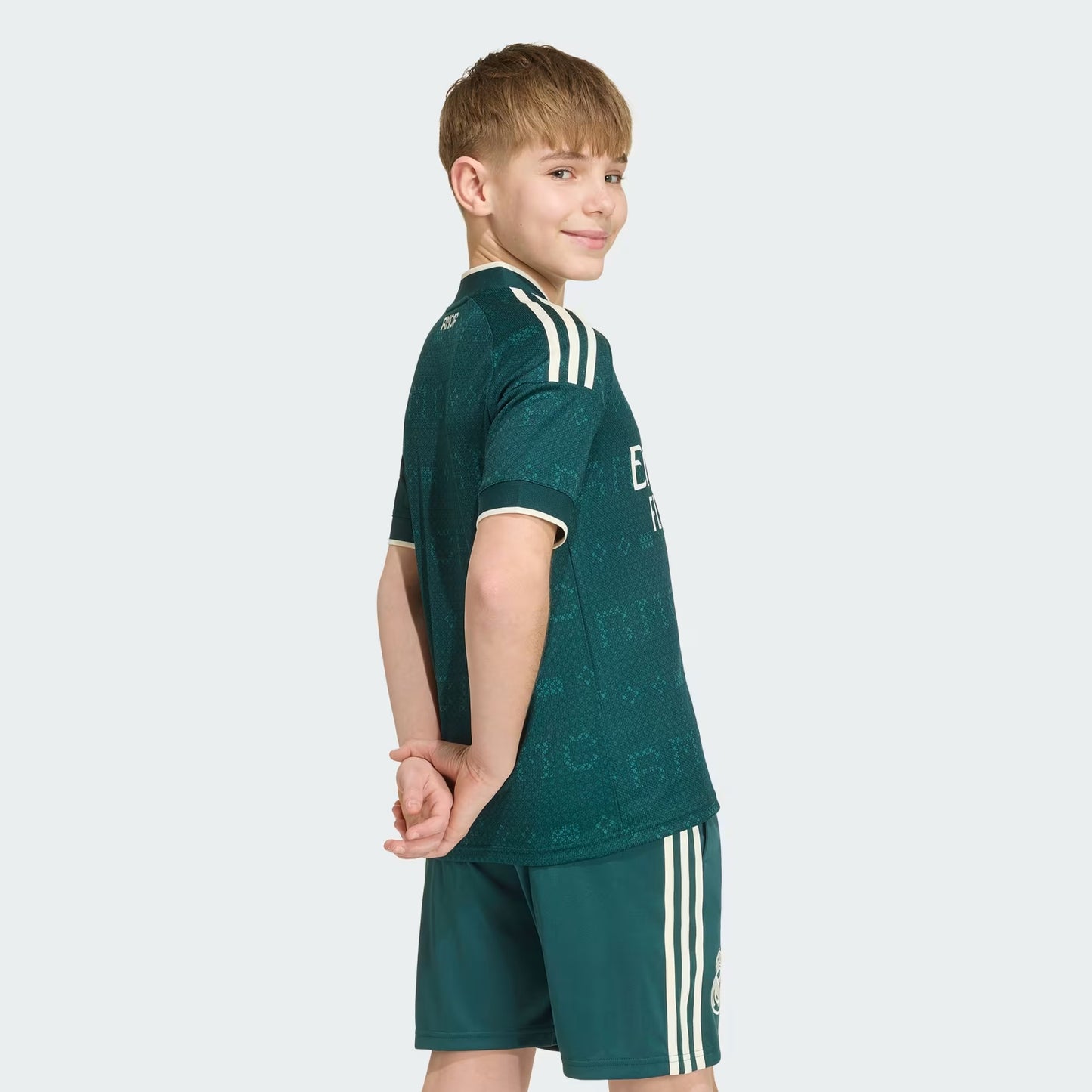 Conjunto Infantil Real Madrid 2026/27 II