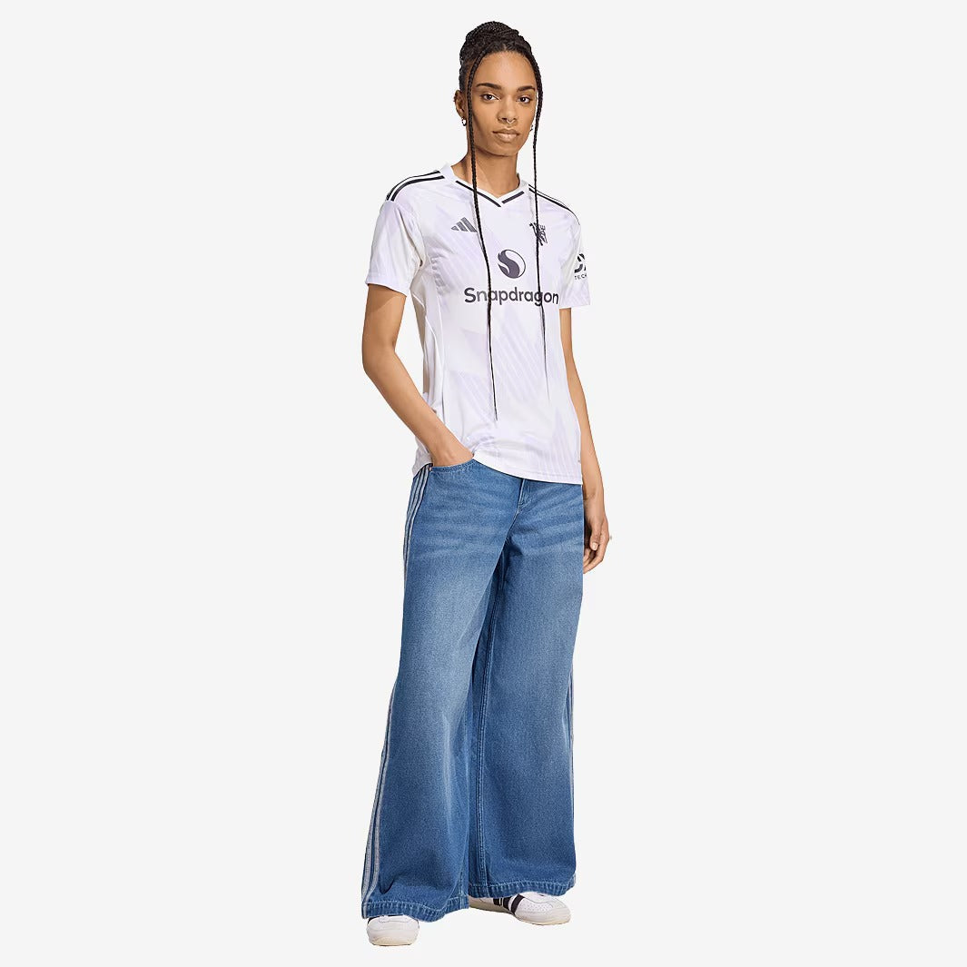 Camisa Feminina Manchester United 2025/26 II Torcedor