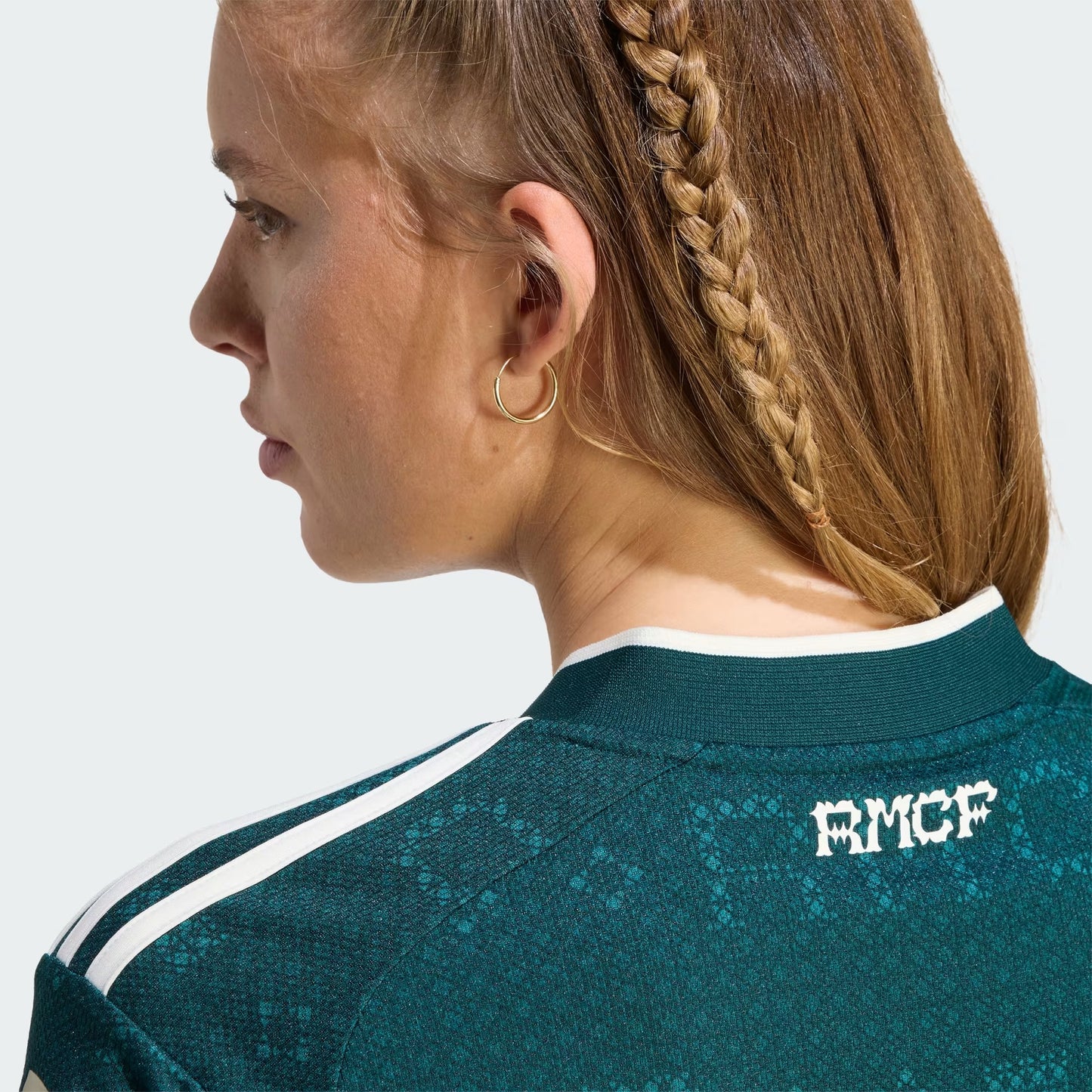Camisa Feminina Real Madrid II 2026/2027 Torcedor