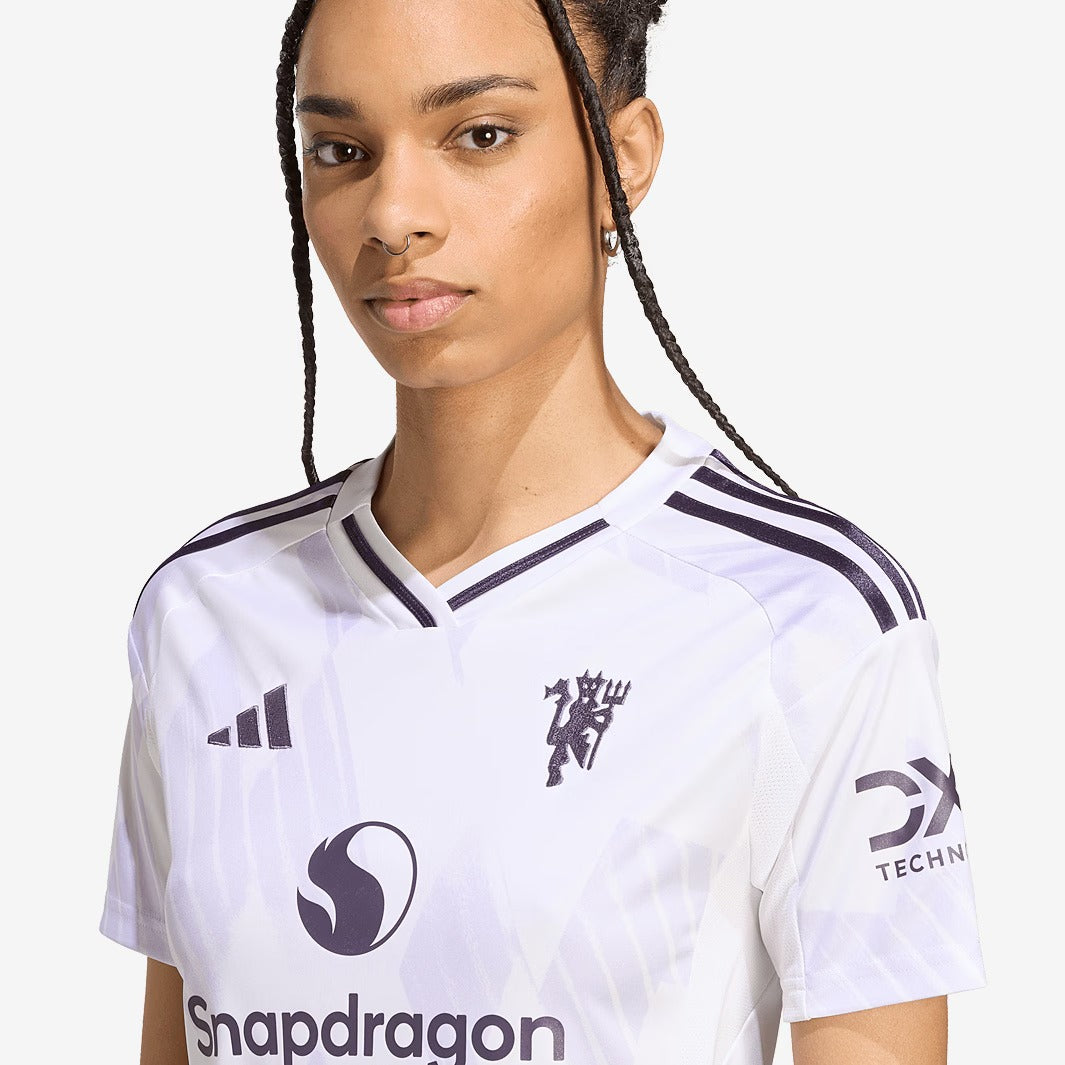 Camisa Feminina Manchester United 2025/26 II Torcedor