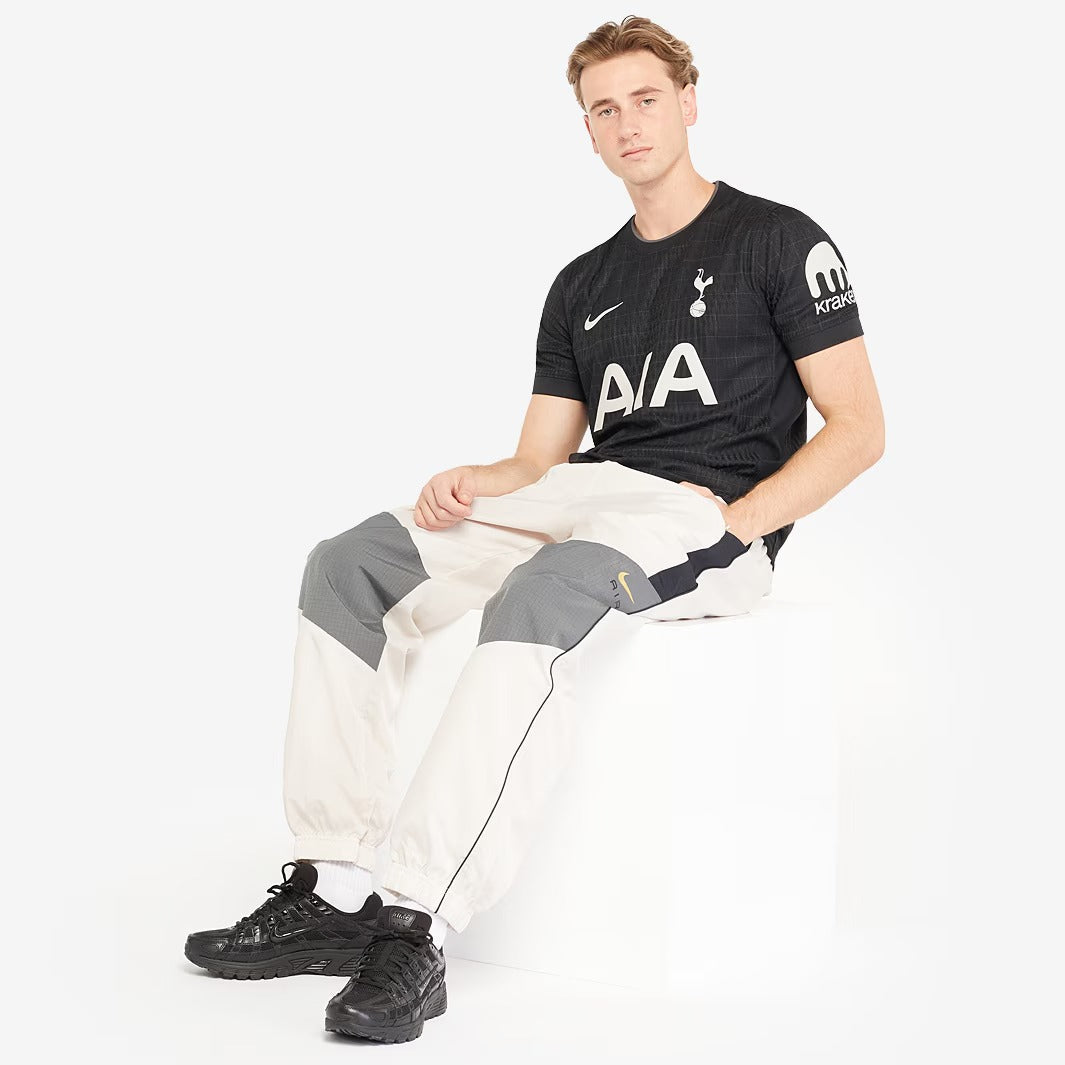 Camisa Tottenham 2025/26 II Jogador
