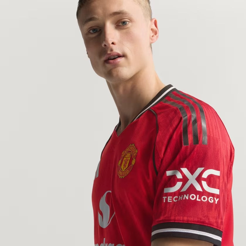 Camisa Manchester United 2025/26 I Jogador